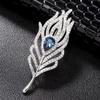 Fashion High-End Crystal Corsage Women'S Cheongsam Pin Shawl Mouth Sweater Accessories Feather Brooch