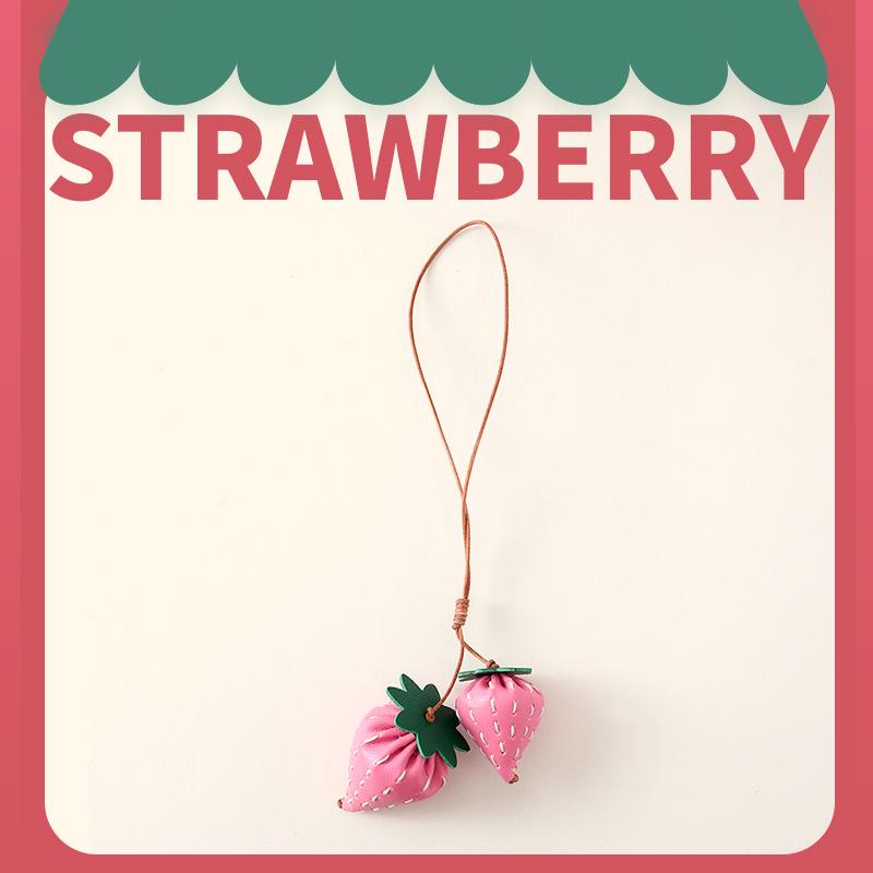 Сделай сам, ручная работа, кожаный брелок в виде клубники, подарочный пакет с украшением