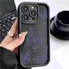 Черный чехол с синим бабочкой и канавками для iPhone 14/15/16/17 Pro Max