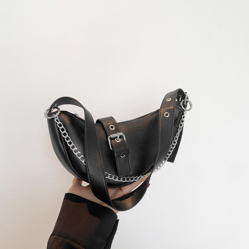 2024 простая маленькая сумка женская сумка новая модная повседневная сумка через плечо с цепочкой подмышкой сумка для знаменитостей в Интернете