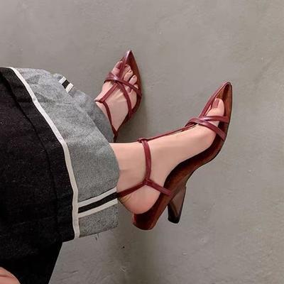 2024 Новые женские босоножки на высоком каблуке Летние туфли на высоком каблуке Роскошные женские свадебные босоножки с ремешком из коровьей кожи