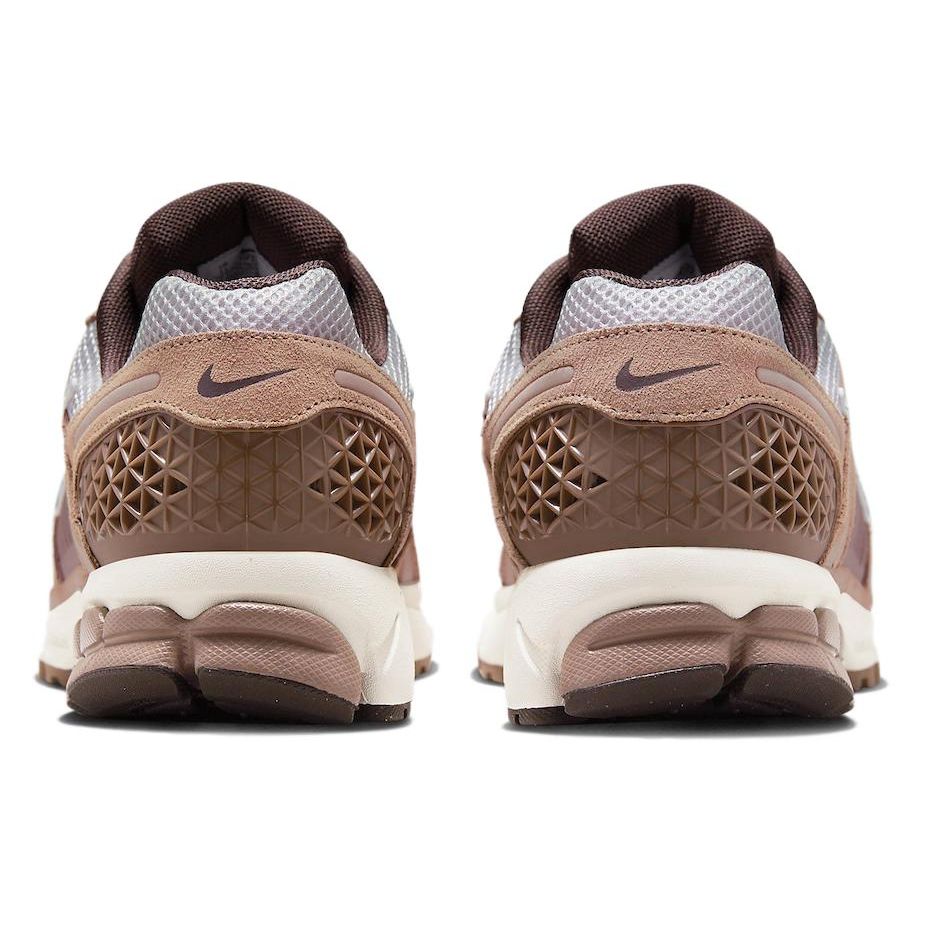 Nike Air Zoom Vomero 5 Dusted Clay Мужские кроссовки Коричневые платиново-фиолетовые дымчато-лиловые HF1553-200