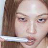 [ДВА СЛЕШ ЧЕТЫРЕ] Охлаждающая помада Cloud Lip Chiller 4,3 г