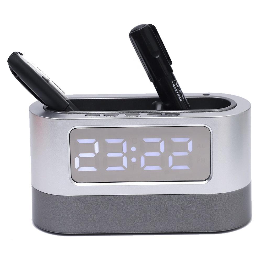 Modern Design Factory Price Mirror Face Digital LED Clock with Pen Holder 038