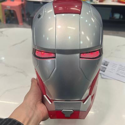 Marvel Comics Шлем Железного Человека Электрическая Носимая Маска 1:1 Автоматическое Открытие и Закрытие Модель Персонажи Взрослые Игрушки Подарок на День Рождения