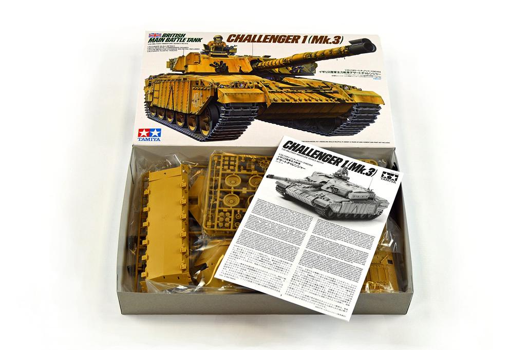 Tamiya Военная миниатюра британской армии основной боевой танк Desert Challenger пластиковая модель 35154 1/35 № 154
