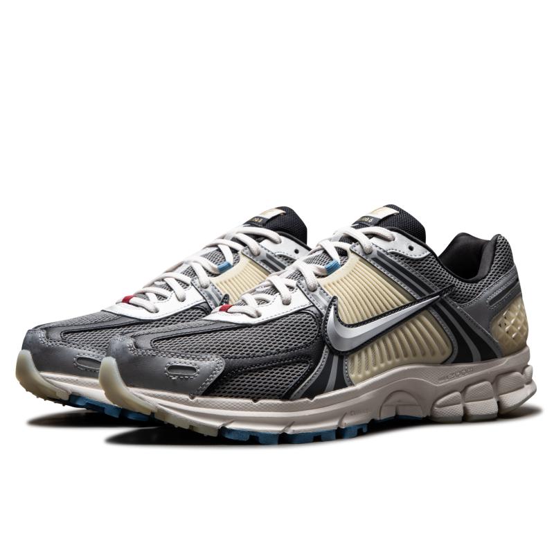 Nike Air Zoom Vomero 5 Мужские Черный Серебристый Фантом HQ3449-001