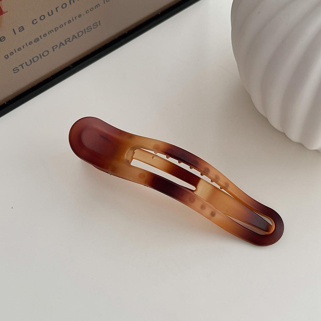 Винтажная матовая заколка для волос для женщин, модная, с индивидуальностью, с градиентным контрастом, заколка-уточка, аксессуары для волос для девочек на каждый день