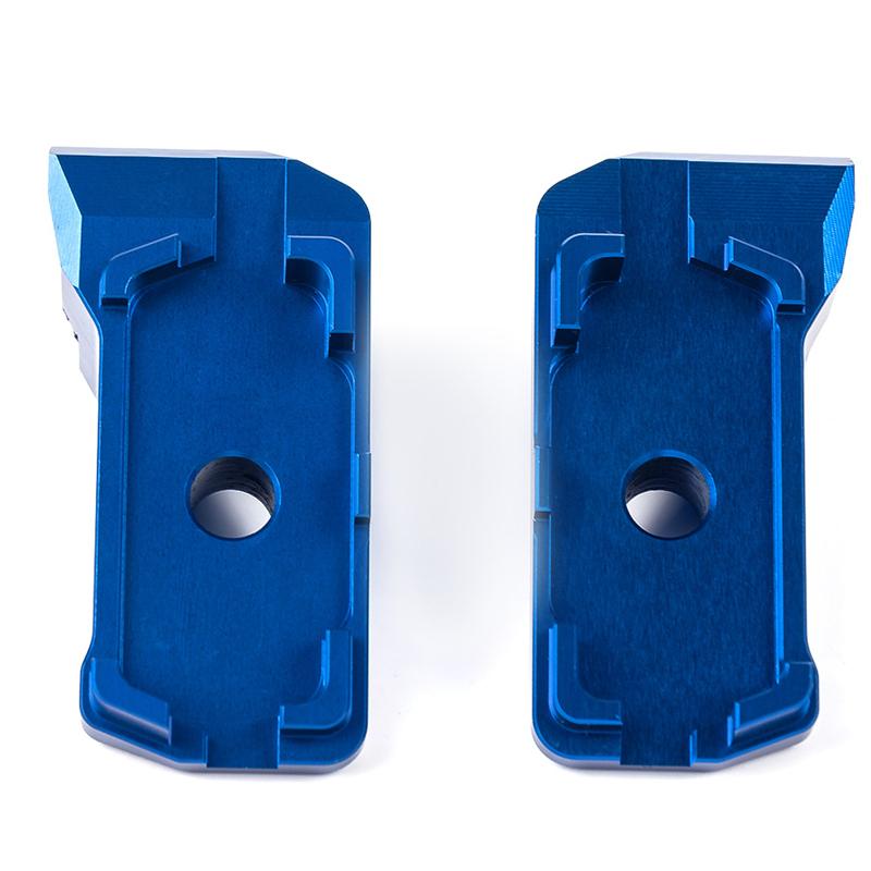 Motorcycle CNC Chain Adjuster Blocks Protector Rear Axle Spindle with Spool Sliders Kit For Yamaha YZF-R3 YZF-R25 2015-2016