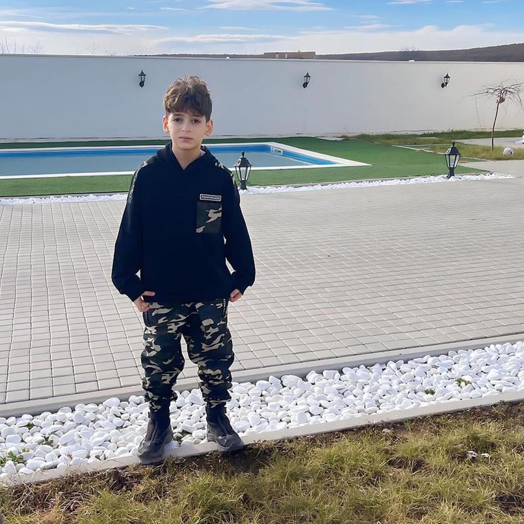 LOLANTA Boys' Set, Long Sleeve Hooded Sweatshirt and Cargo Pants, Camouflage, Stylish Black, Size 140