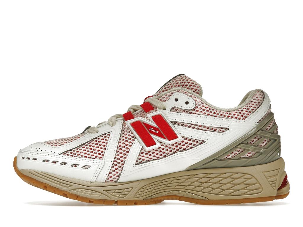 New Balance 1906R Sea Salt True Red Unisex Sneakers White Pebble M1906RO