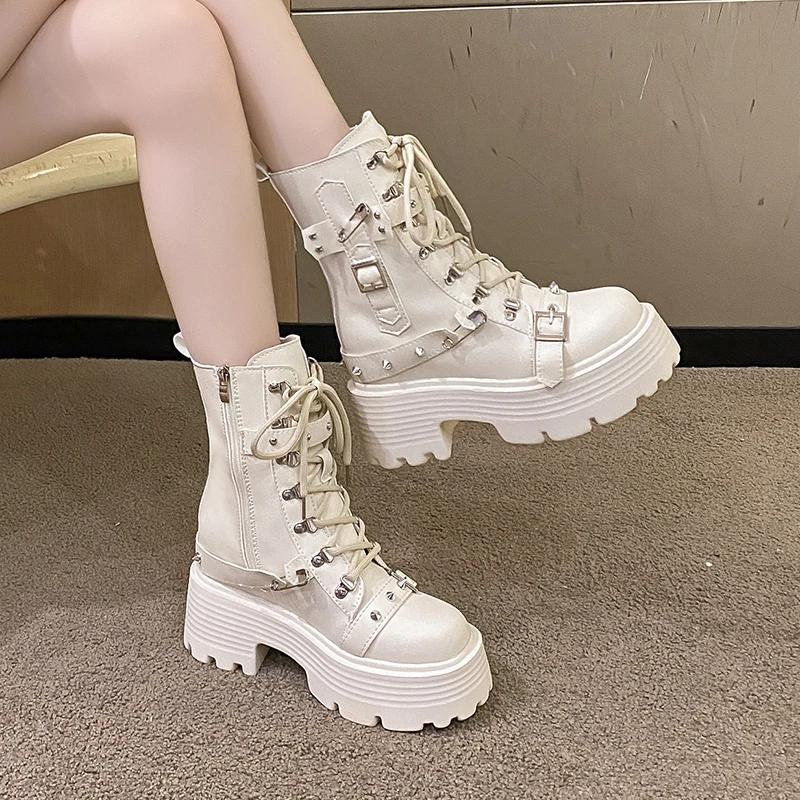 Fashion Women Autumn Winter Warm Plush Punk Boots Fashion Chunky Leather Sneakers 9CM Wedge Buckle Rivet Platform Motorcycle Ankle Boots