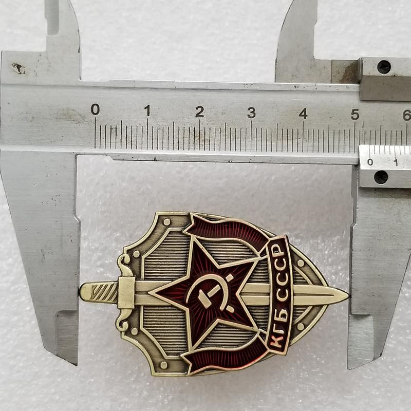 Россия СССР Значок металлический значок Сувенирная коллекция КГБ CCCP