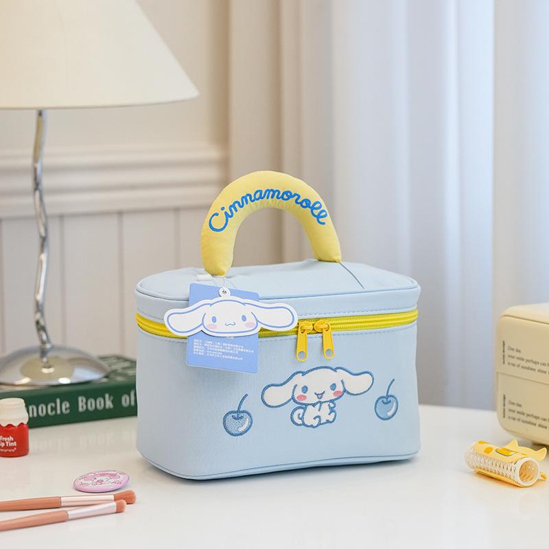 Сумка-портфель Sanrio 3D с мультяшным рисунком: Дорожная косметичка большой вместимости