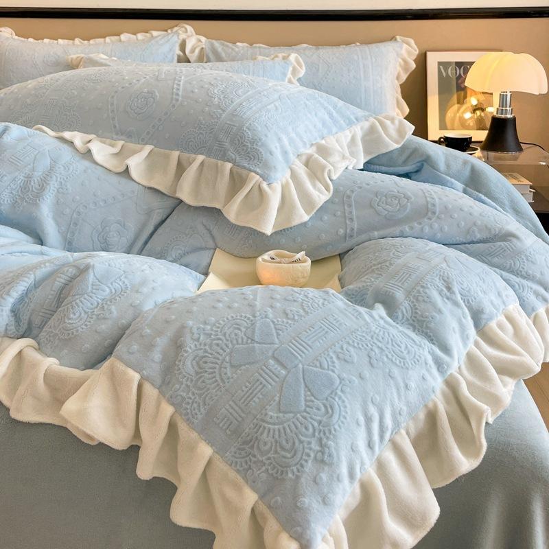 Ins стиль, корейский стиль, резной молочный бархат, кровать из четырех предметов, утолщенное теплое коралловое бархатное зимнее пододеяльник, простыня