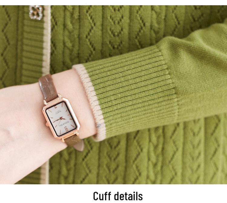 Кашемировый кардиган приталенного силуэта 2025: Отложной воротник, однобортный жаккардовый трикотаж - модный и универсальный топ