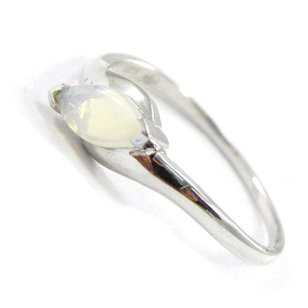 Silver Ring 'Goddess Opal' White Silver (rhodium) - 6 Mm