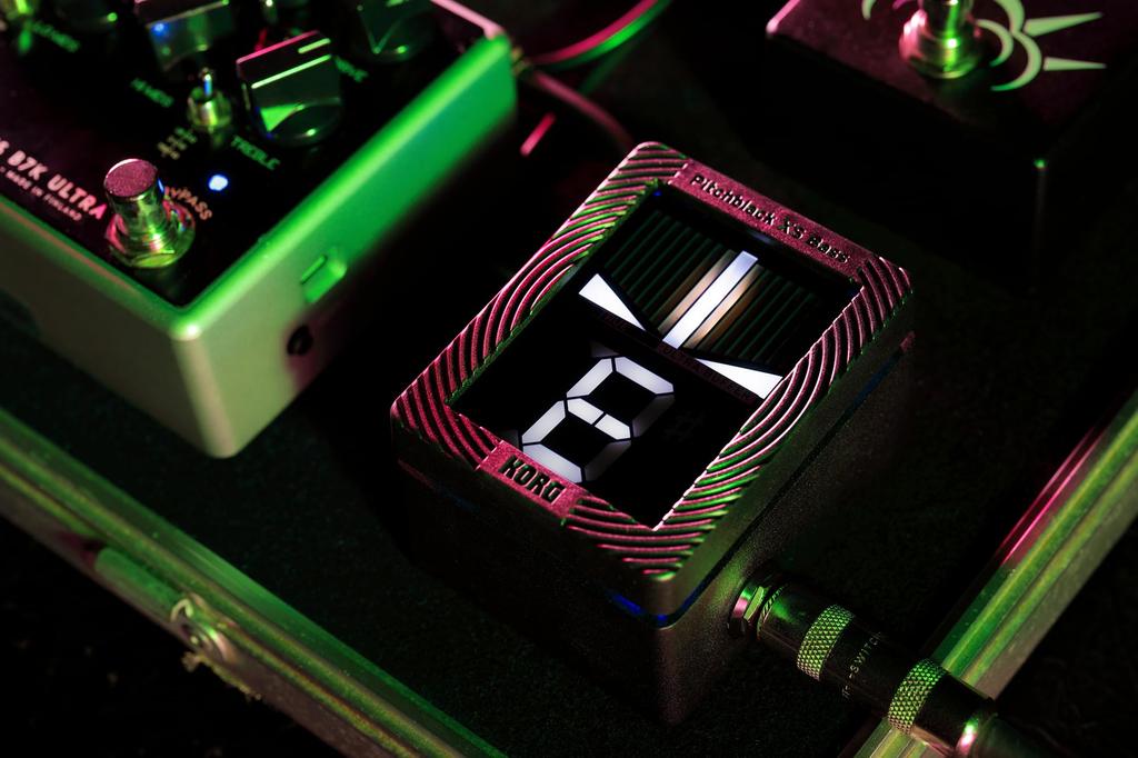 BASS Pitchblack XS Басовый Хроматический Педальный Тюнер KORG KORG/PB-XS, тюнер, специфичный для бас-гитары,