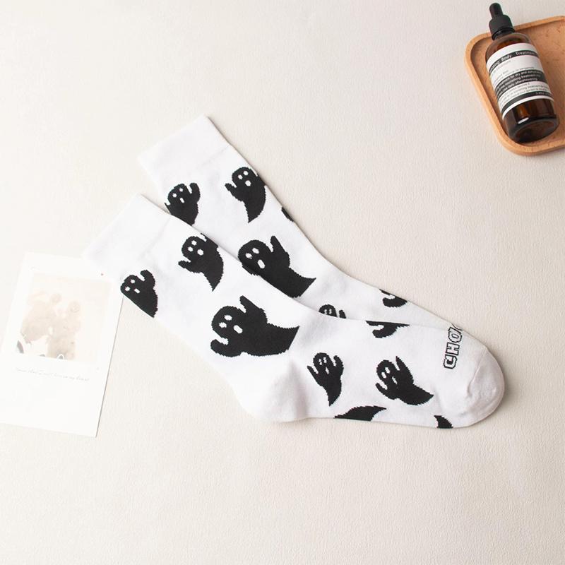 1Pair Halloween Middle Tube Socks Cute Cartoon Ghost Socks Unisex Autumn Winter Warm Socks Couple Gifts