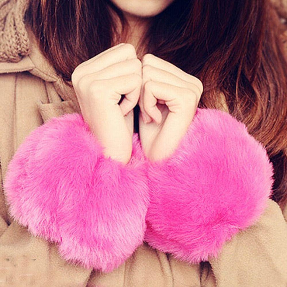 Аксессуары: нарукавники, манжеты на запястье из искусственного меха, теплые меховые браслеты, грелки для рук, меховые манжеты на запястье