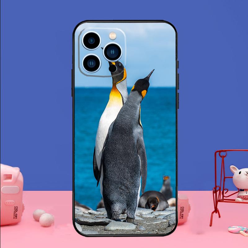 Cute Penguin Phone Case For iPhone 17 16 15 13 11 12 14 Pro Max mini 15 16 Plus 16e 17 Air Bumper Cover