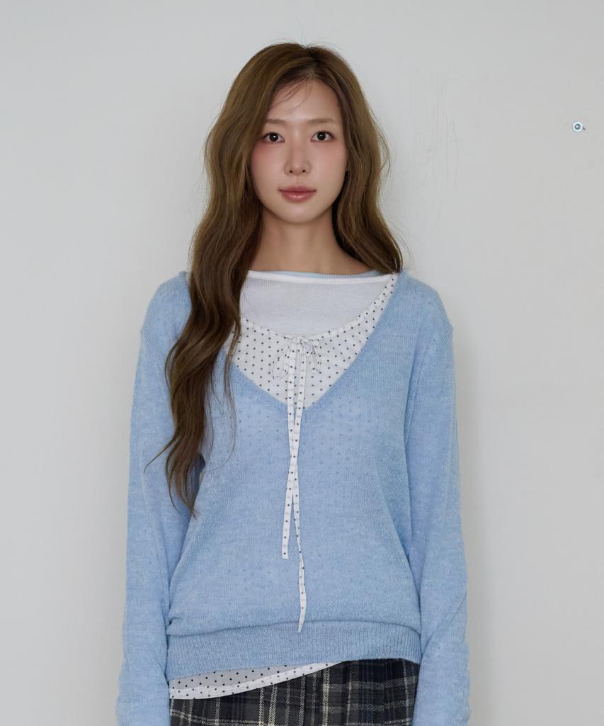 PINK PINEAPPLE Fable Deep V-Neck Knit_Sky Blue