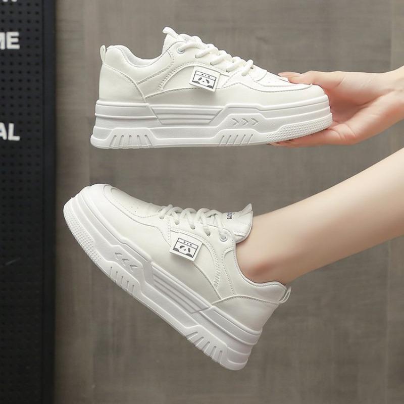 Модные простые женские кроссовки на платформе, модные удобные кроссовки на шнуровке, маленькие белые туфли, студенческие кеды, нескользящая вулканизированная обувь