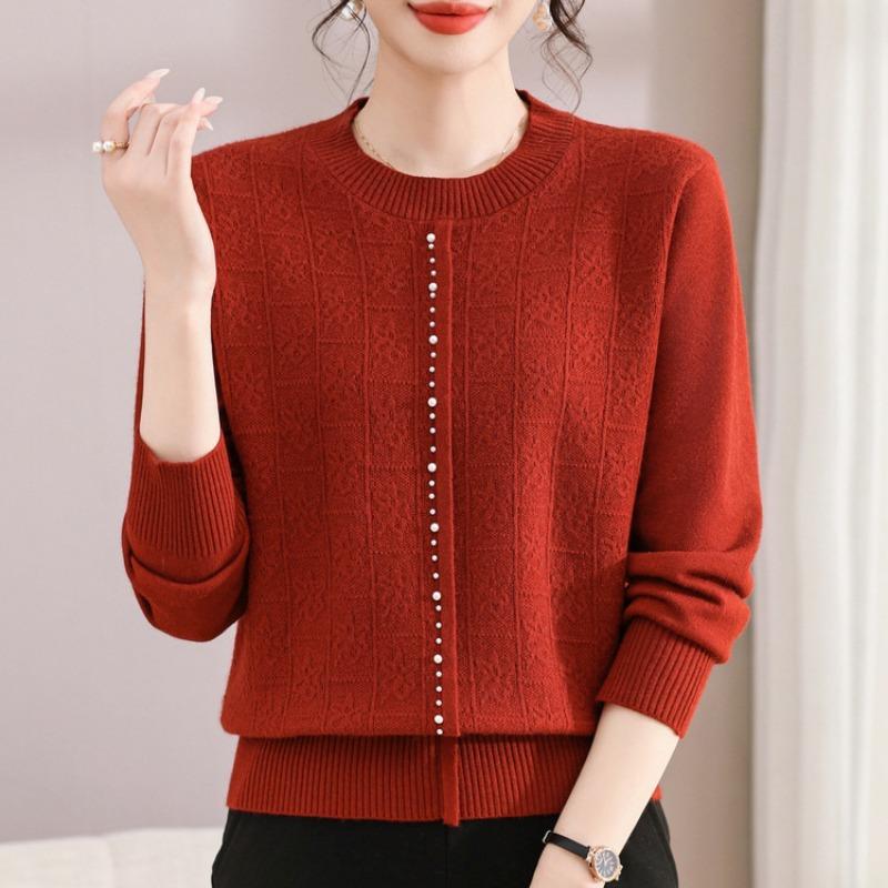 Autumn Round Neck Beaded Sweater Women's Bottoming Shirt New Fashion Age-reducing Mother Knitted Sweater Women's Top