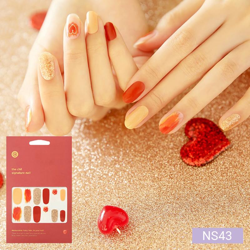 Теплые тона наклейки для ногтей 24 шт. | Самоклеящиеся полоски, Микс карамели и клетки, Быстрый 5-минутный маникюр