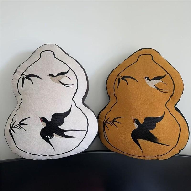 Gourd Shaped Swallow Embroidered Pattern Pillows Cushions For Sofa