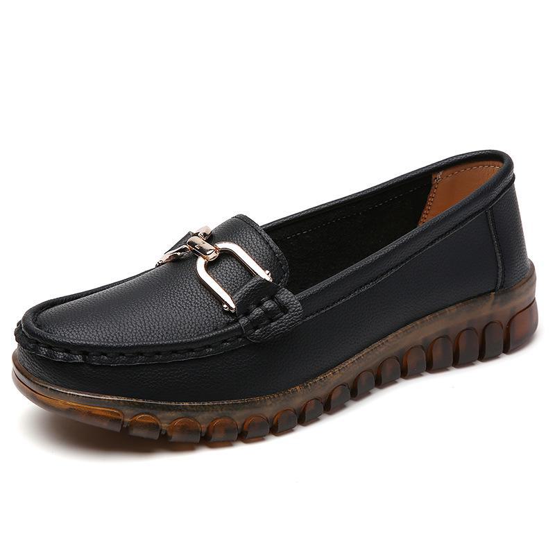 Women's Genuine Leather Slip-On Shoes: Soft, Breathable, Non-Slip Flats for Middle-Aged and Elderly.