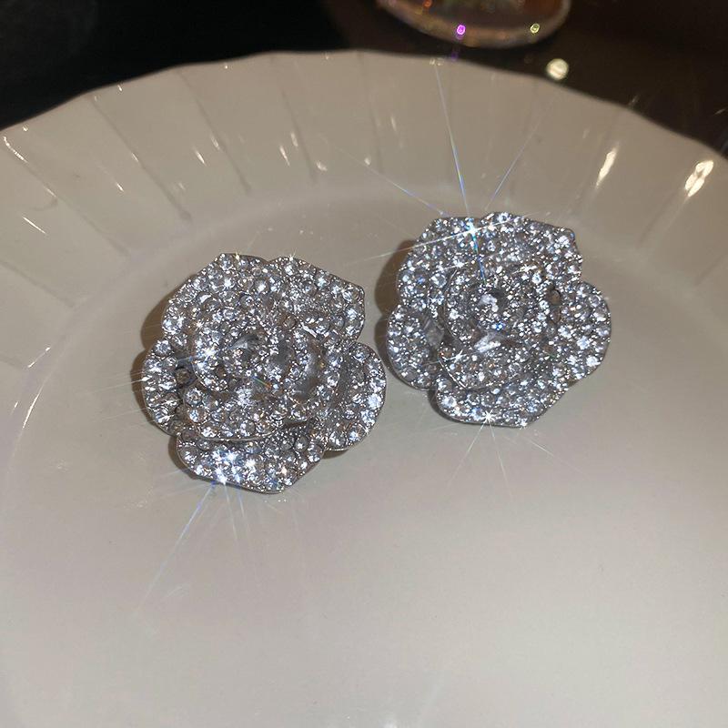 Роскошный комплект из европейских и американских бриллиантовых подвесок и серег - элегантные универсальные ювелирные изделия