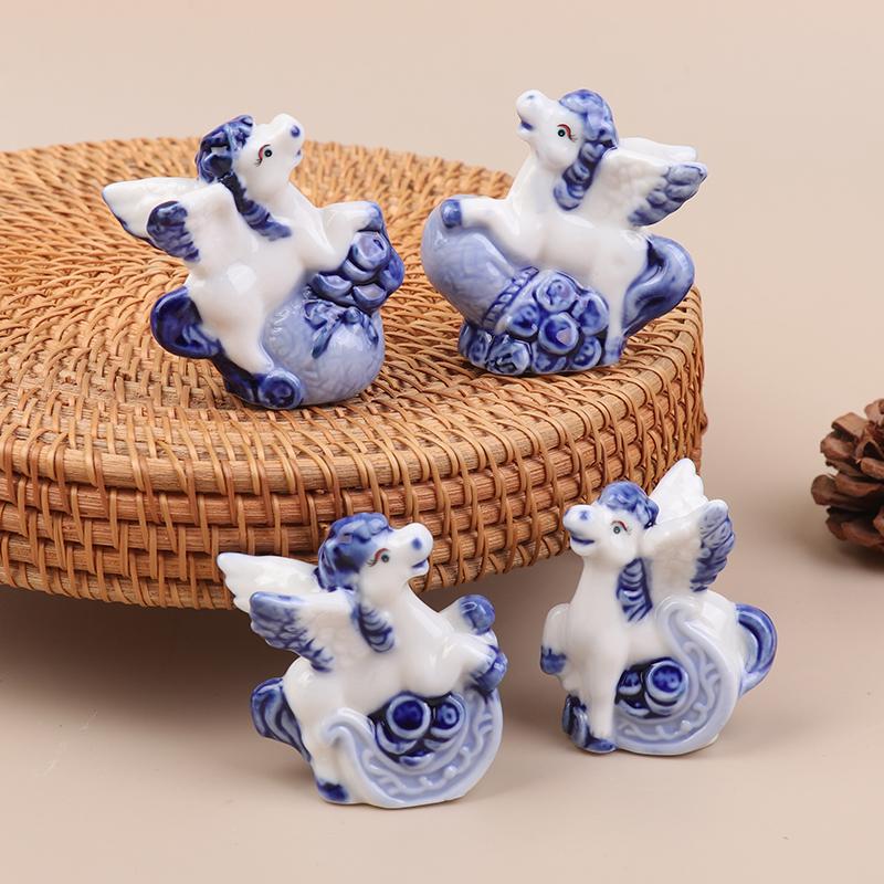 1 шт./пара Год Лошади 2026 Фарфоровая фигурка лошади Керамическая миниатюрная лошадь Украшение Домашний декор Коллекция предметов искусства и ремесел Подарок