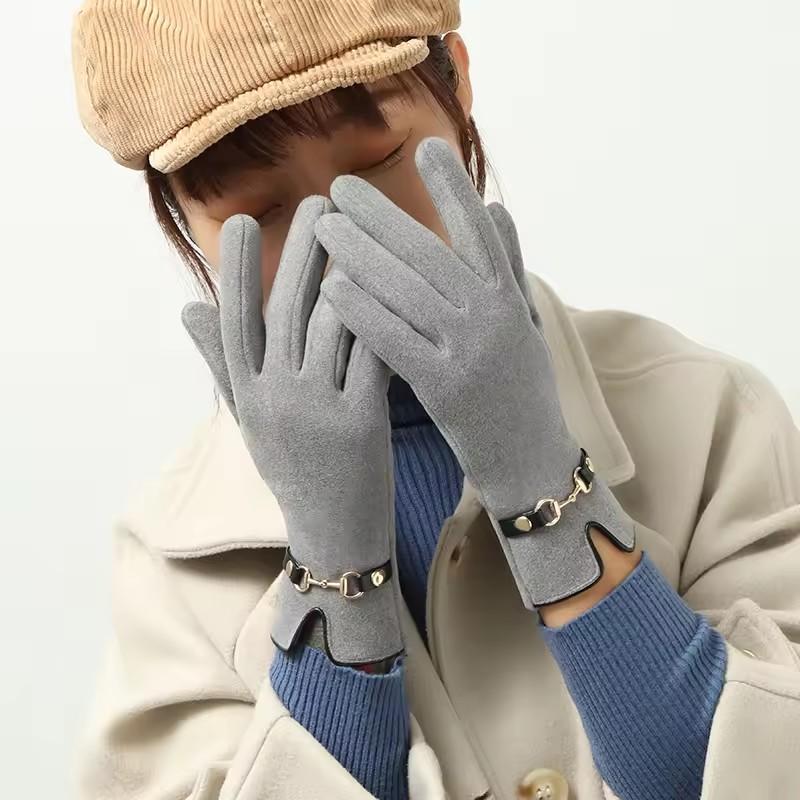 Теплые перчатки из корейского бархата Элегантные и простые перчатки с металлической пряжкой Толстые перчатки Повседневная жизнь Уличные перчатки для катания на лыжах и велосипеде Оборудование
