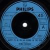 7inch Record DEMIS ROUSSOS - Happy To Be On An Island In The Sun 6042033 Philips 1975 UK Pop Used