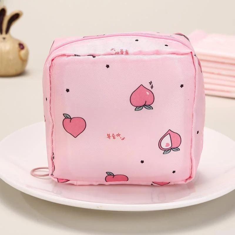 Zipper Portable Travel Large Capacity Sanitary Napkin Handbag Storage Bag Cute Cartoon Design Girls Periodic Bag Convenient