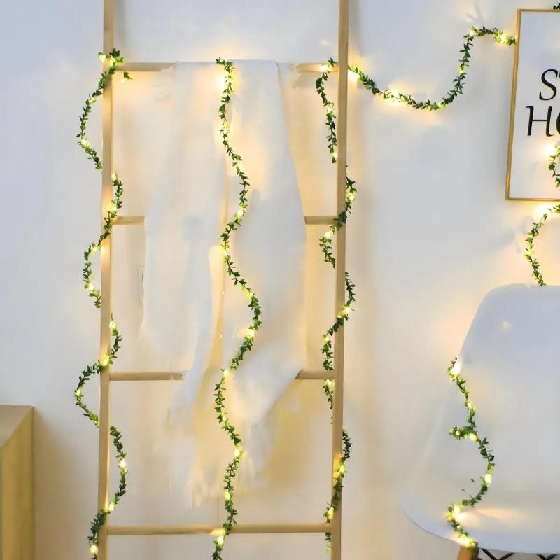 Christmas Decoration Artificial Garland LED String Lights Simulated Green Leaf Tree Vines Suitable for Holiday DIY Handmade Decoration Battery Powered
