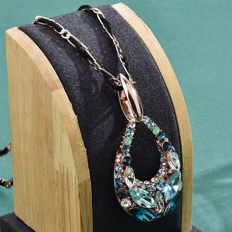 Длинное хрустальное ожерелье с подвеской - Чокер с подвеской-каплей для женщин, Зимне-осенняя многослойная цепочка, Блестящий подарок для нее