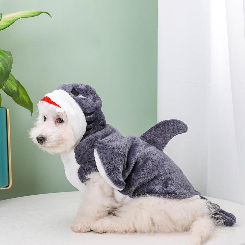 Three-Dimensional Shark Dog Costume for Halloween - Autumn/Winter Pet Apparel