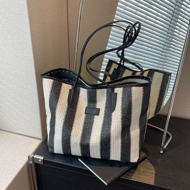 Striped Straw Beach Bag with Zipper Shoulder Bag Holiday Travel Handbag Top Handle Bag for Women Vacation Shopper Totes CLE
