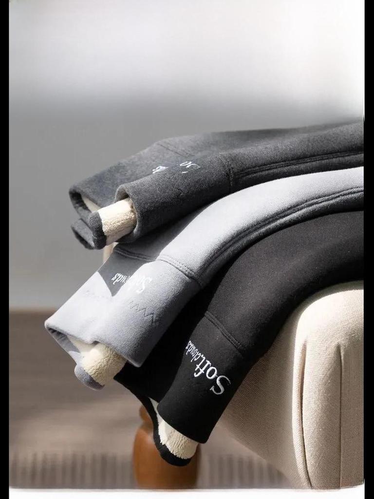 Women's 2022 Autumn/Winter Lambskin Leggings: High-Waisted, Velvet-Lined, Thickened, Warm, Skinny Cotton Pants.