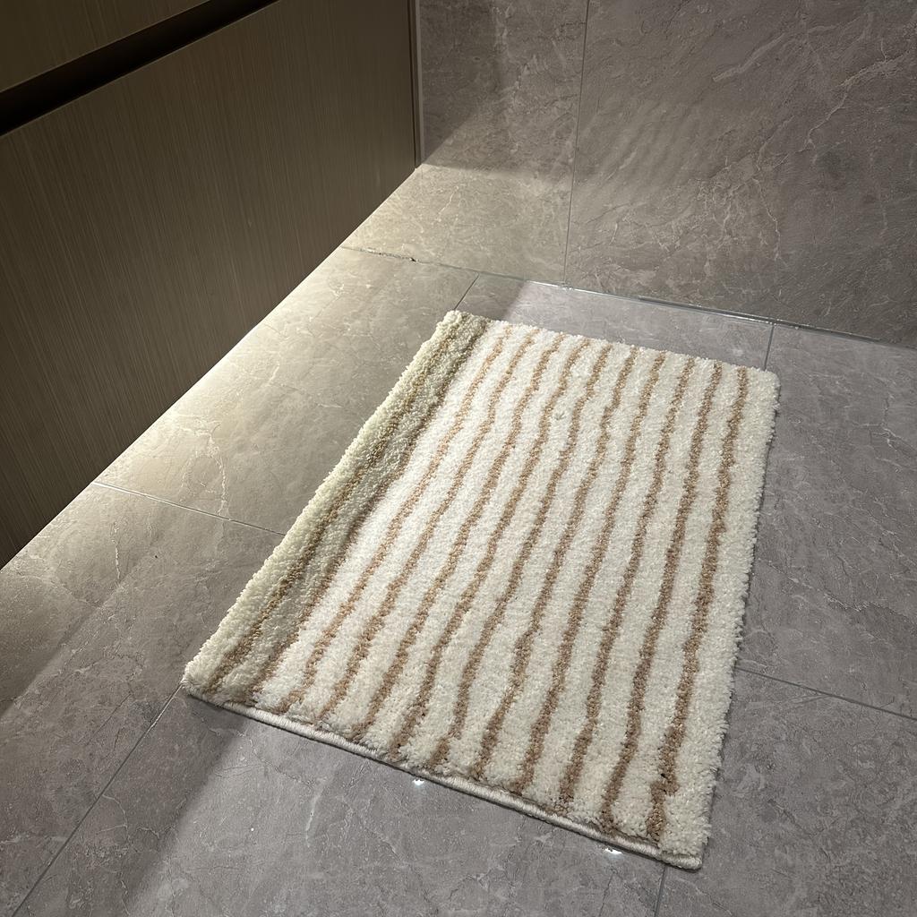 Kitchen and Bathroom Floor Mat, Non-Slip Mat, Ultra-Fine Floor Mat, Soft Absorbent Bathroom Mat, Long Kitchen Mat, Bedside Mat,Striped Door Mat
