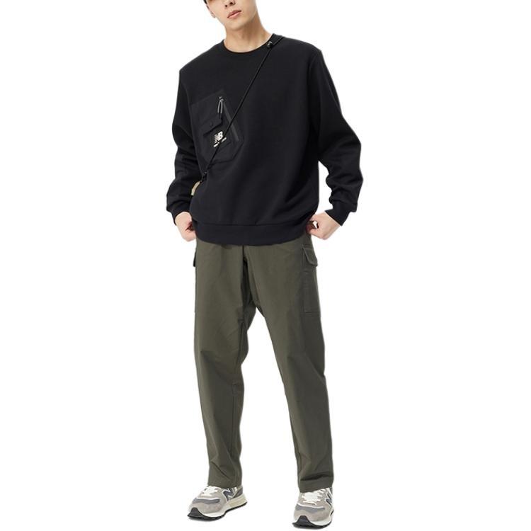 New Balance Sweatshirts Unisex Black Crew Neck Moderate Regular AMT13378-BK