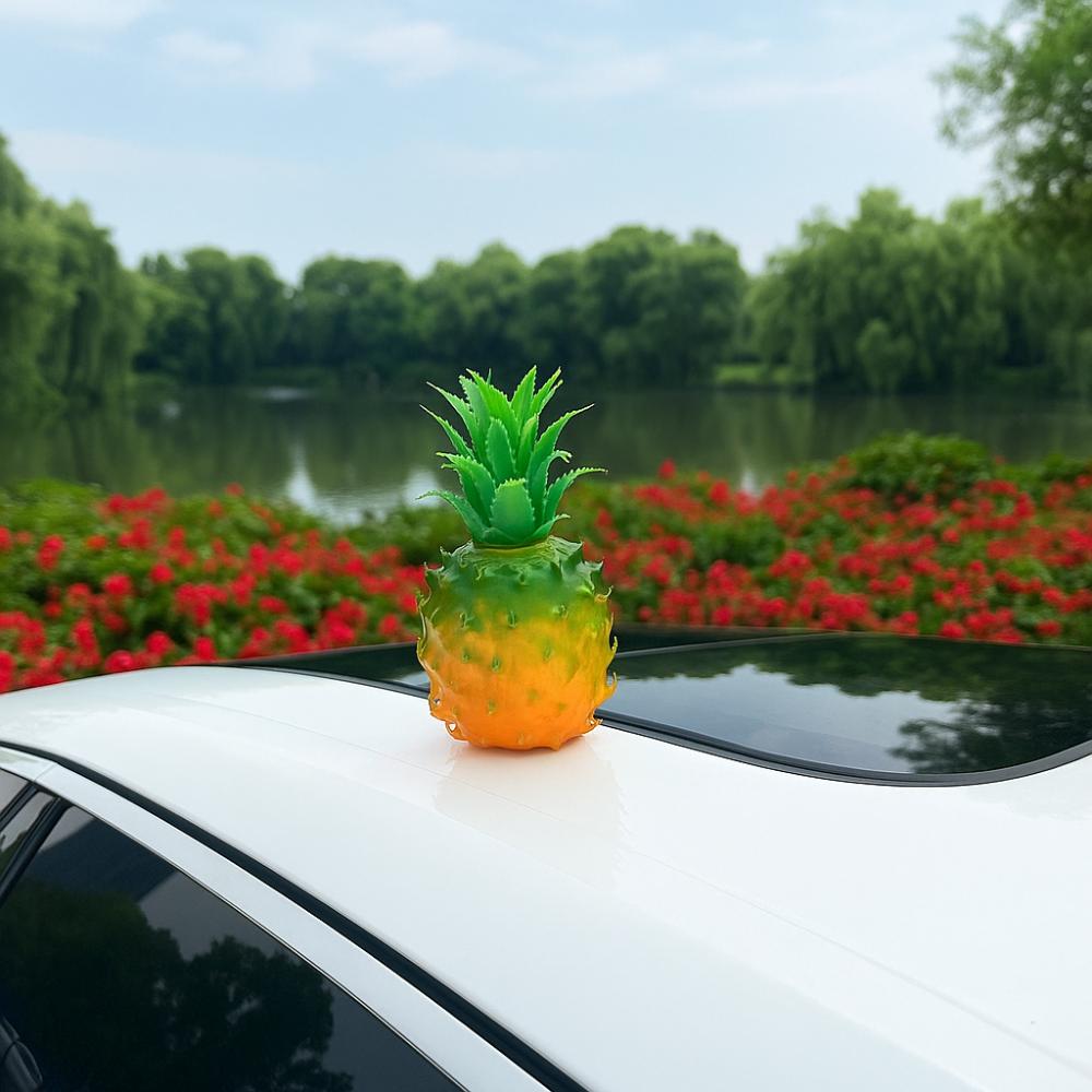 Decoration 3D Realistic Pineapple Ornament Plastics Pineapple Car Decoration Motorcycle