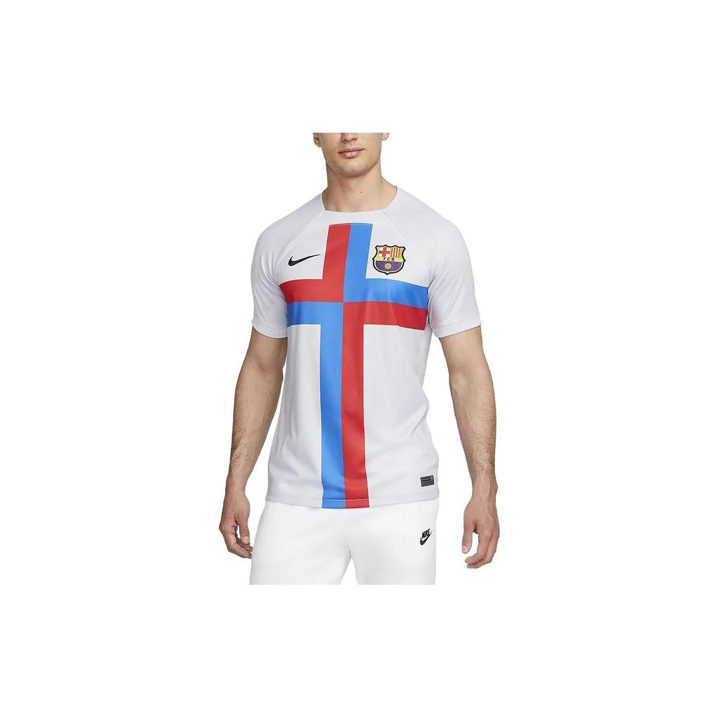 Nike Color-block Badge Crew Neck T-Shirt Men Tops White DN2713-043