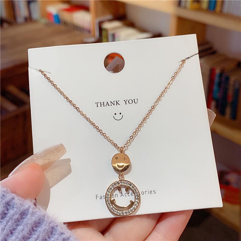 Design titanium steel does not fade smiling necklace female, design zircon smiley face pendant Internet celebrity jewelry