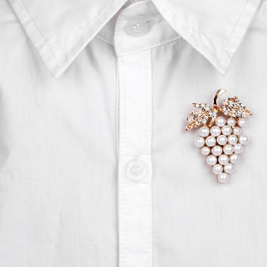 Женская брошь в форме винограда, значок на воротнике и лацкане