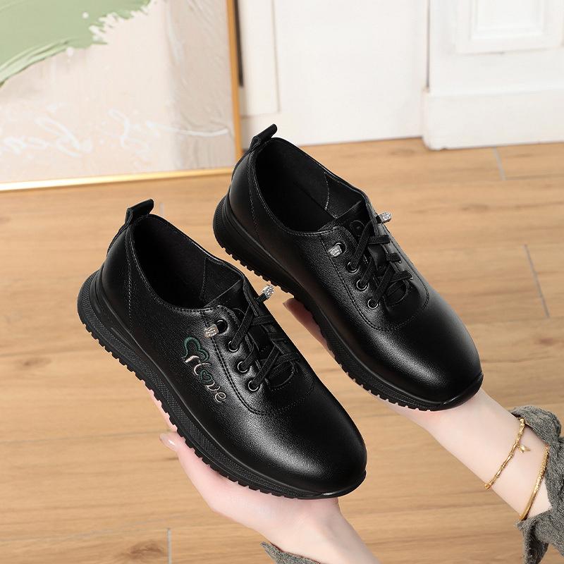 Fashion Mom Shoes Comfortable And Not Tiredsports White Shoes For Women In Spring And Autumn Travel Casual Shoes Soft Sole Shoes Women