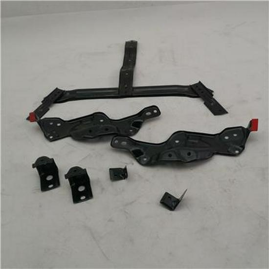 Кронштейн решетки радиатора в сборе Foton L053100000060-7
