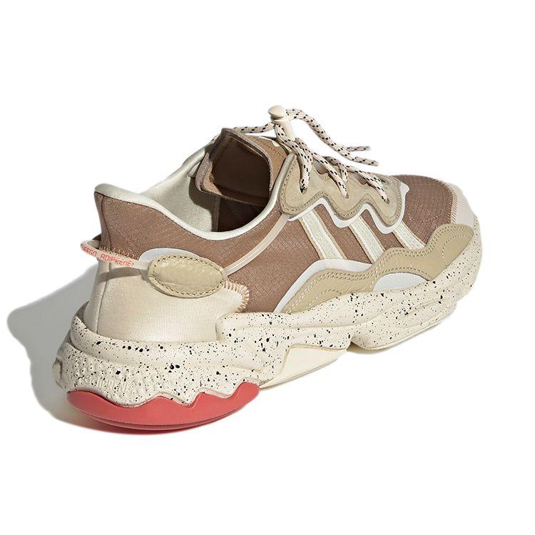 adidas Кроссовки унисекс Ozweego Cardboard Brown Savanna Halo-Ivory GX3651